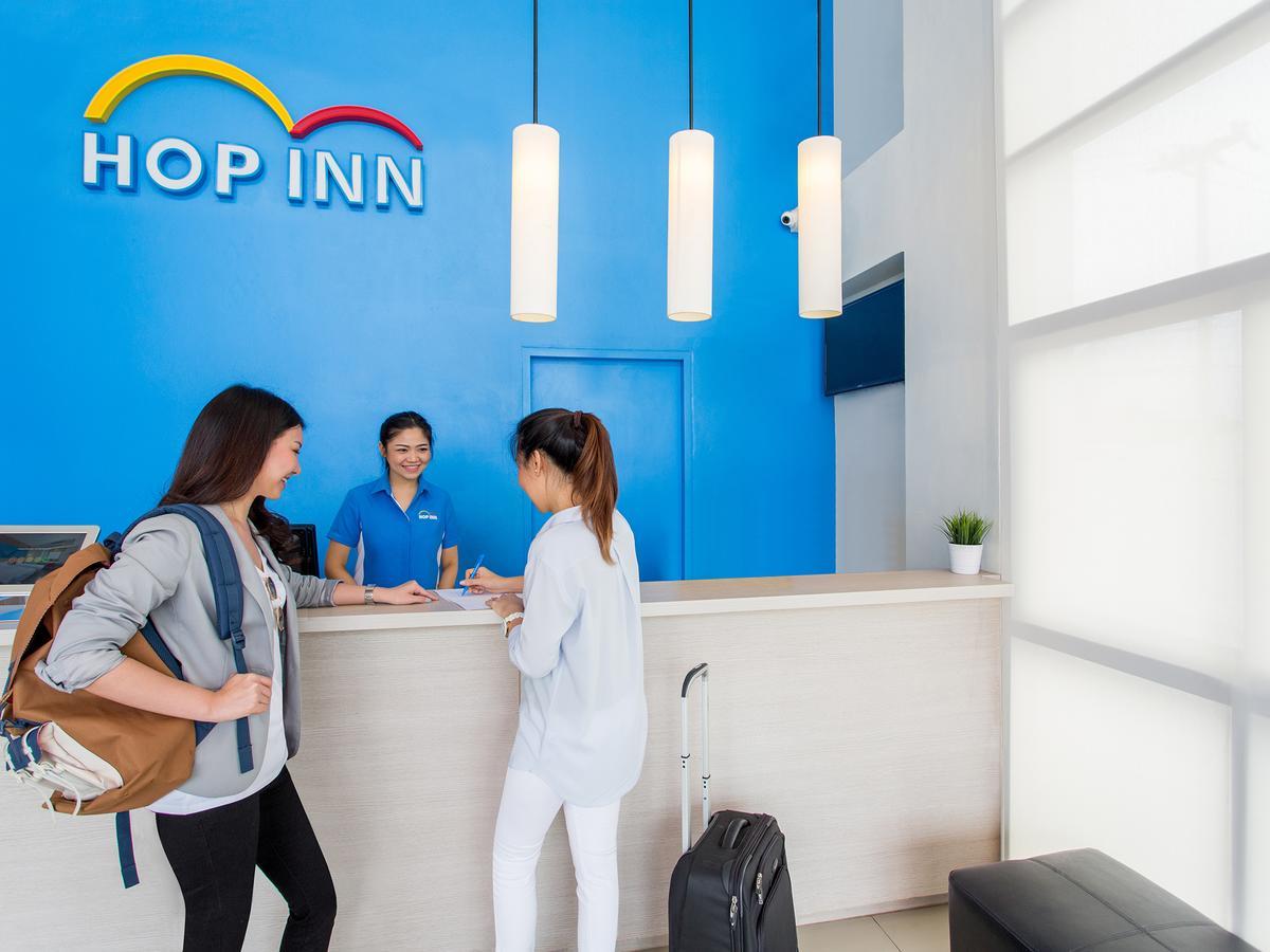 Hop Inn Сакон Након Екстериор снимка